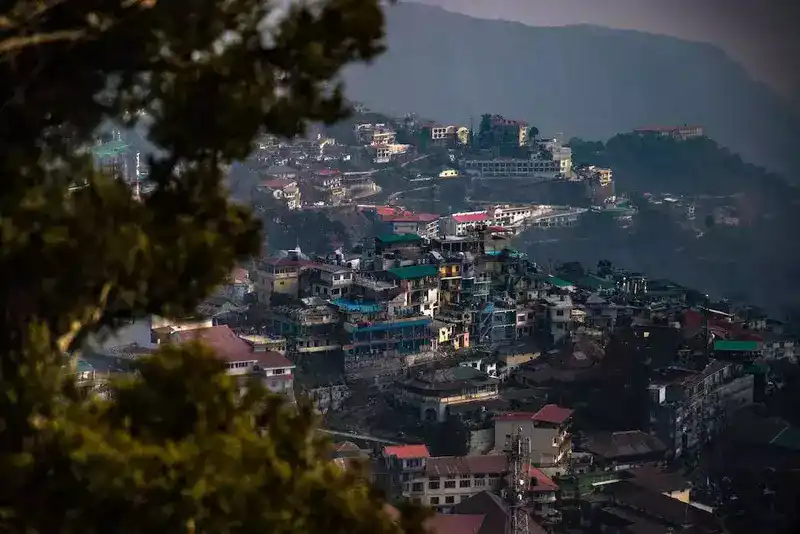 Dhanaulti Town